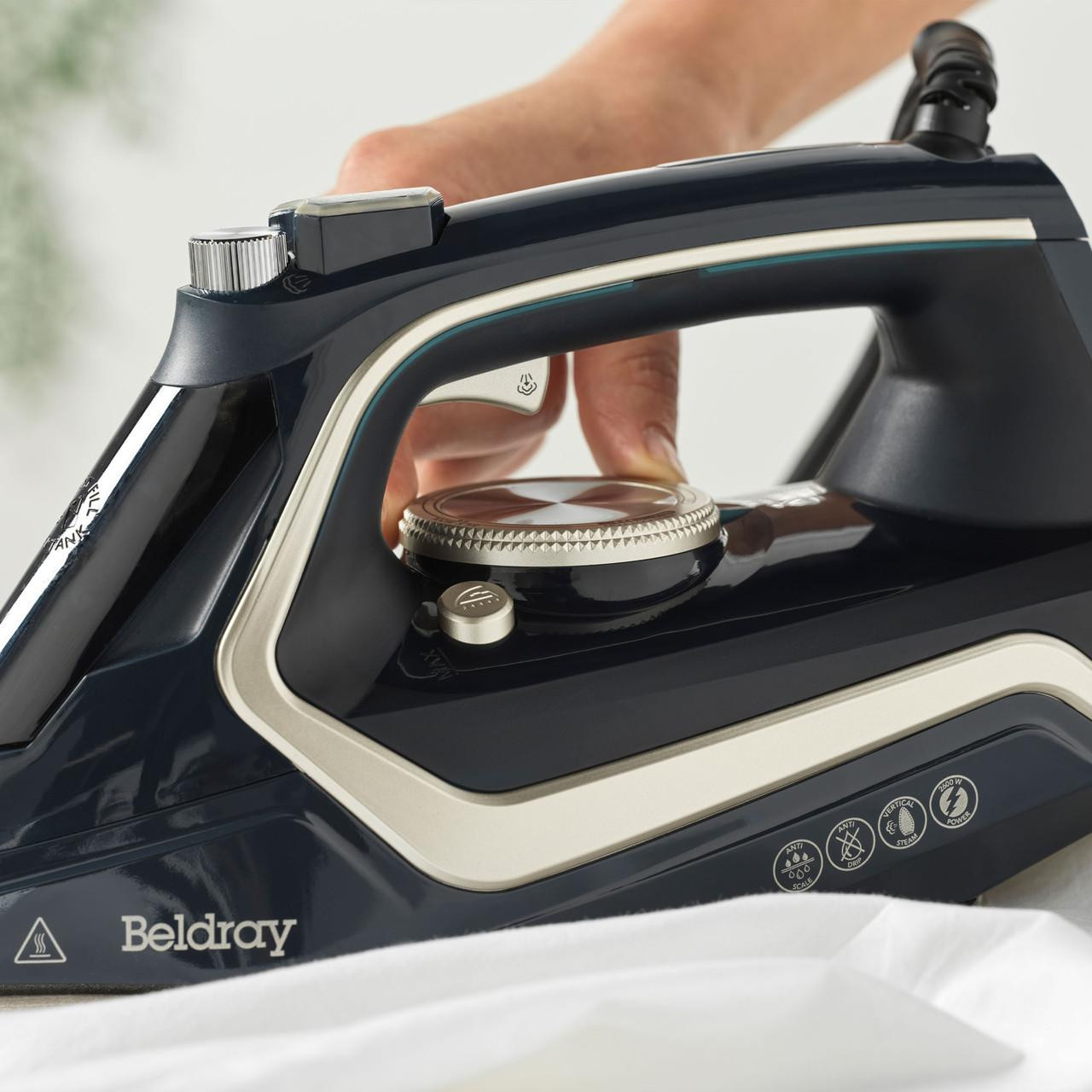Beldray BEL01980VDE  Ultra Sleek 2600W