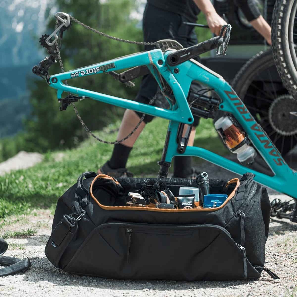 Thule 5175 Roudtrip Bike Duffel 55L Hazy Green