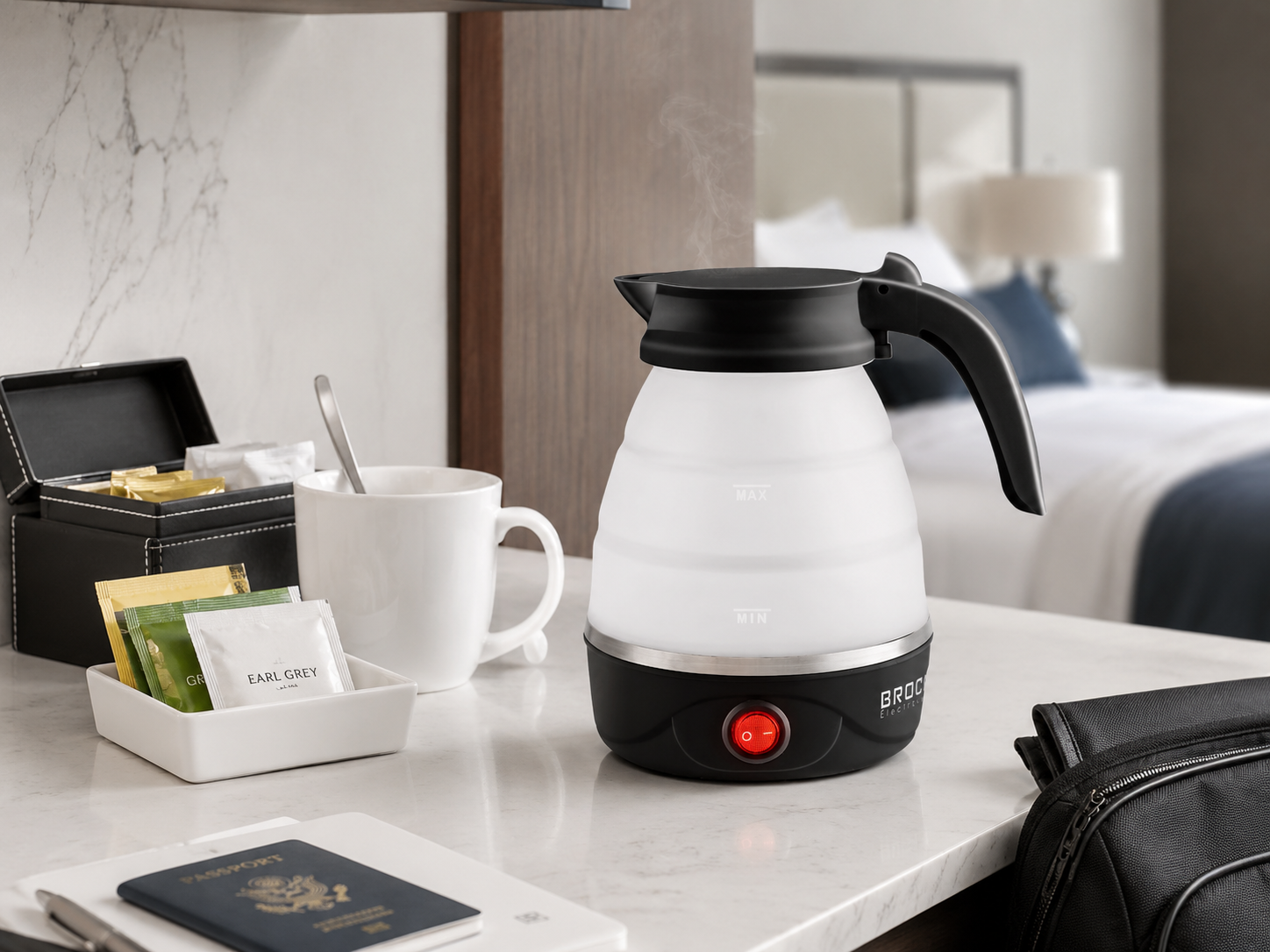 Brock WK 0904 BK Foldable Travel Kettle 0,5L 500W, Black/White